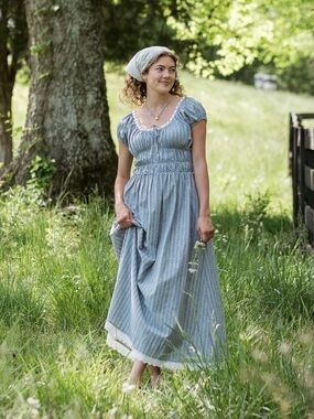 ISO Meadowvale Neuflora dress!